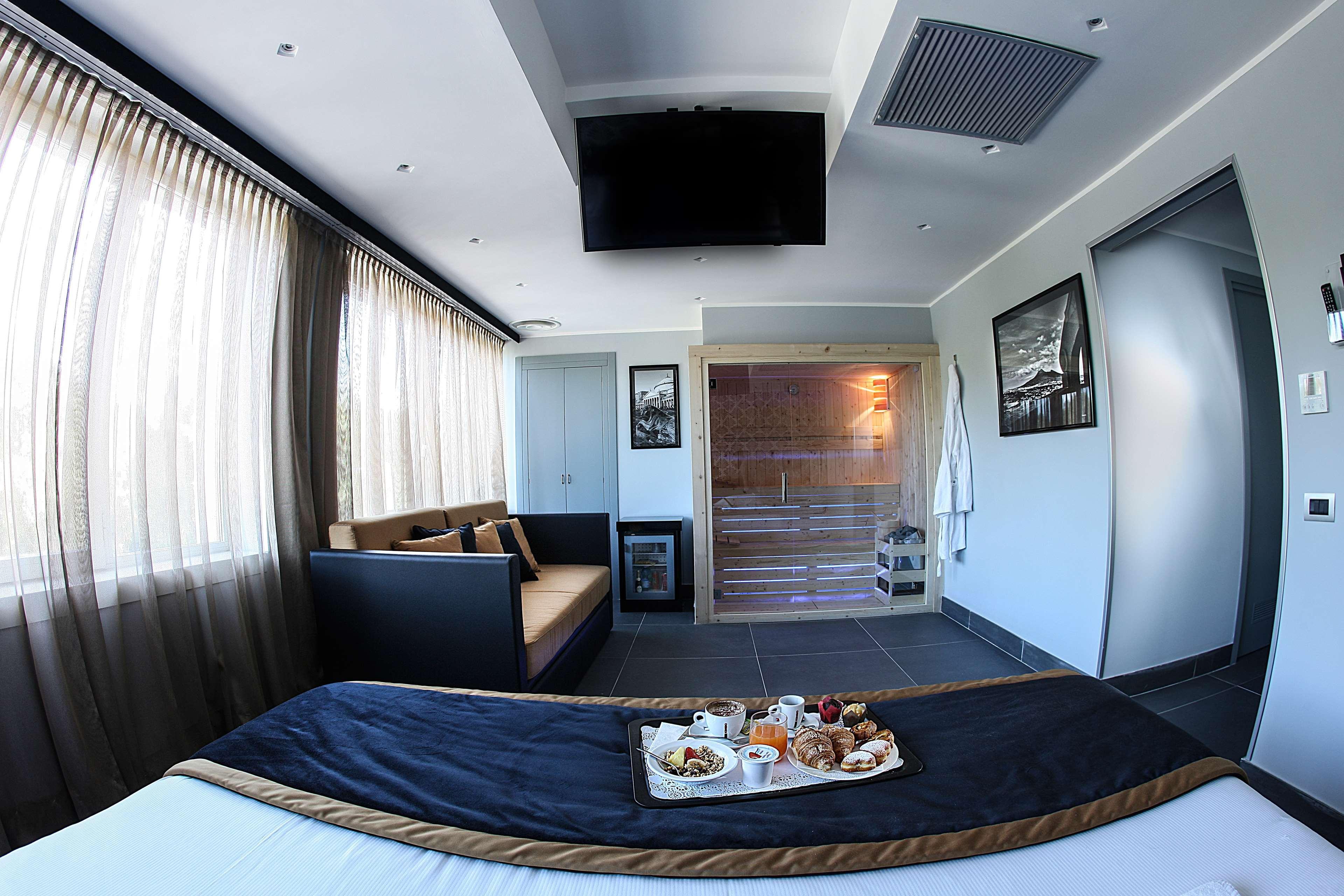 Best Western Jfk Hotel Naples Luaran gambar