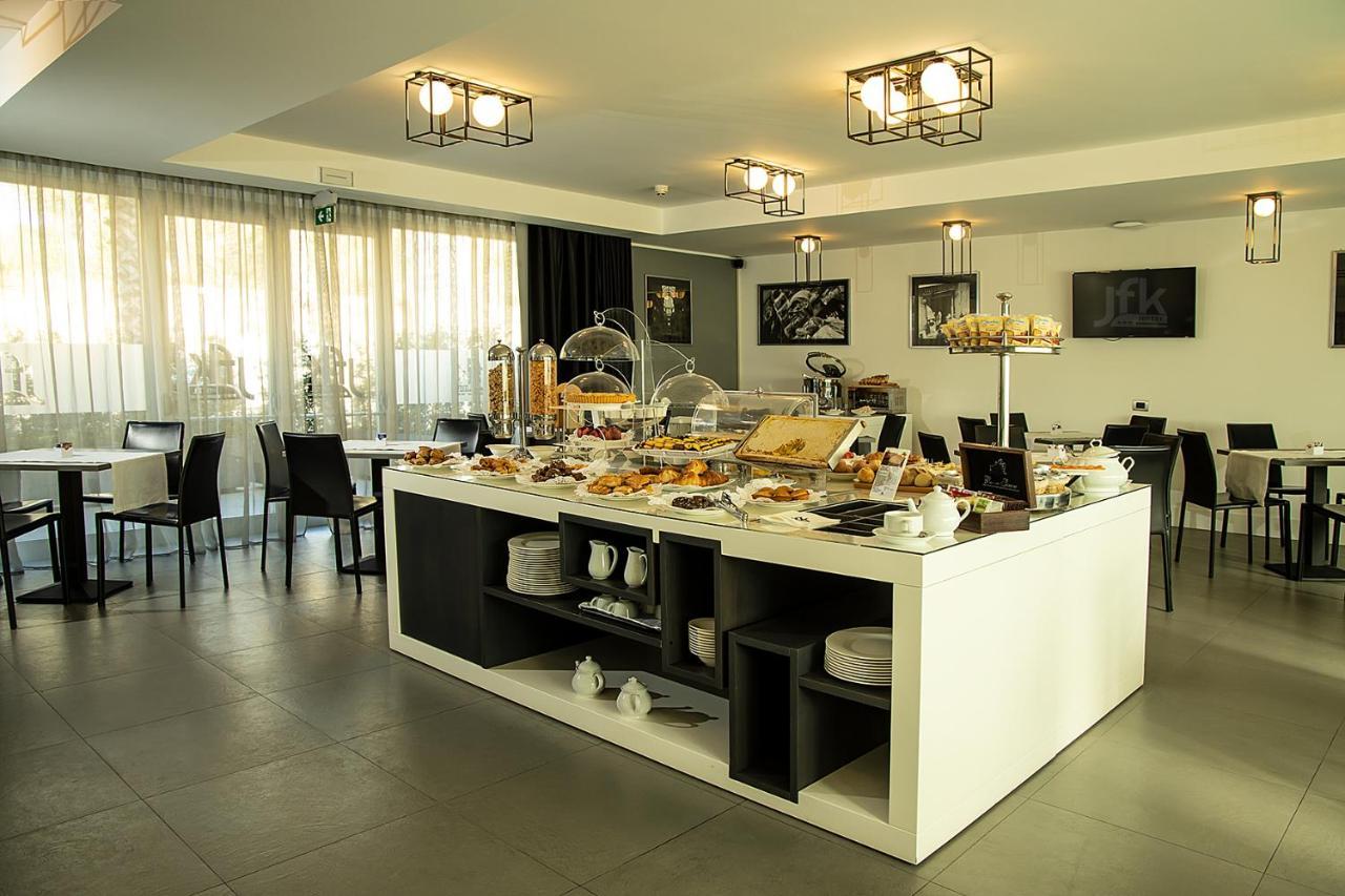 Best Western Jfk Hotel Naples Luaran gambar